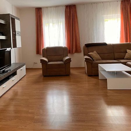 Ferien Am Maar Apartment Даун Екстериор снимка